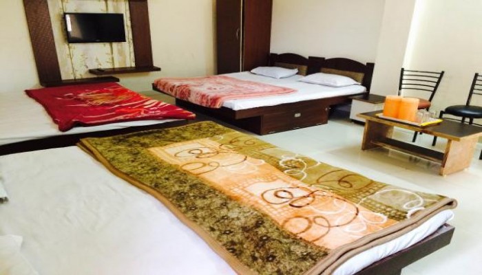 Hotel Vrandavan Palace