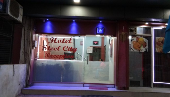 Hotel Steel City