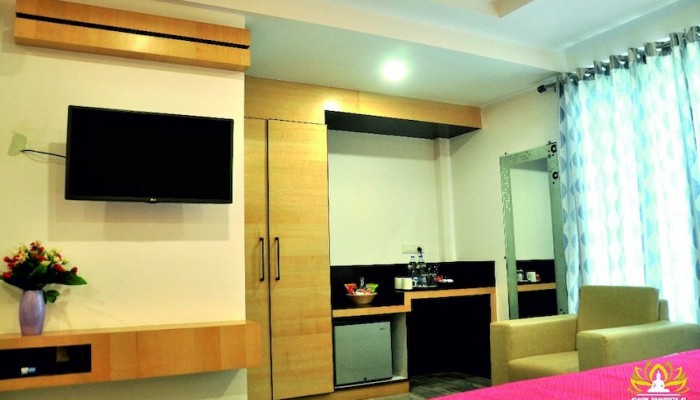 Hotel SGT Plaza