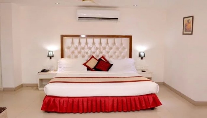 Hotel Royal Inn