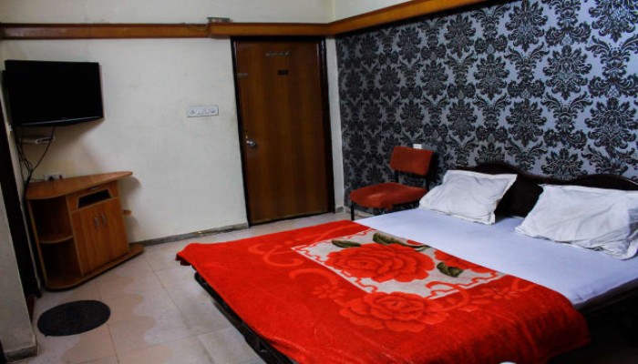 Pleasure Palace Hotel