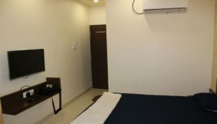 Hotel Amrit Palace 